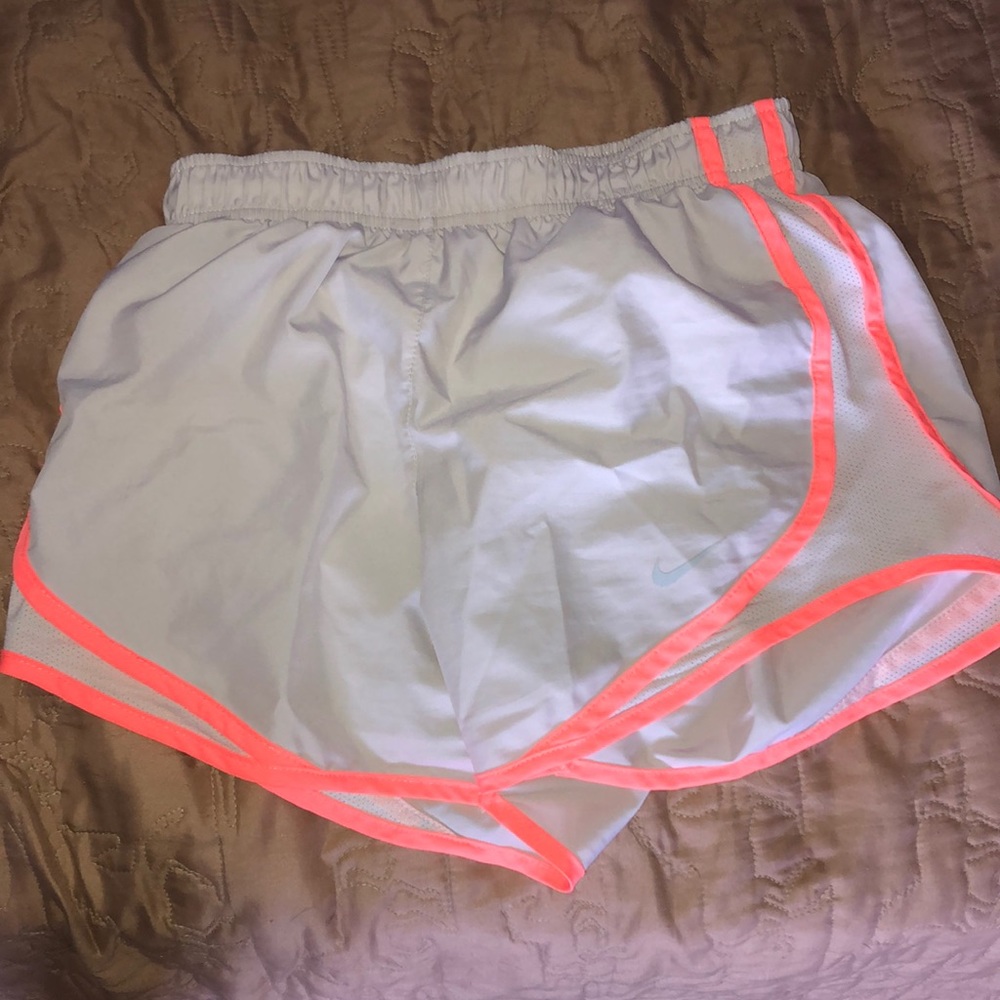Nike woman’s Shorts
